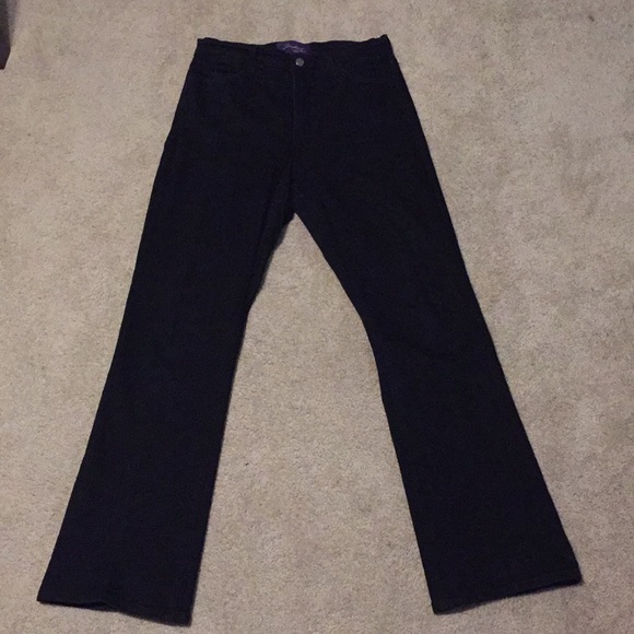 NYDJ Denim - NYDJ jeans sz 8. 33” inseam Excellent condition